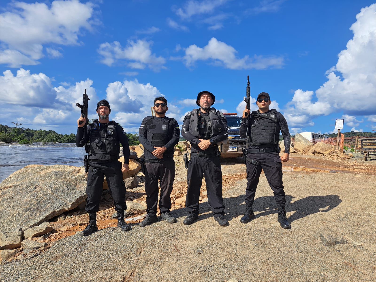 EM OIAPOQUE, INDIVÍDUO INVESTIGADO POR LESÃO CORPORAL, AMEAÇA E DANO NO CONTEXTO DE VIOLÊNCIA DOMÉSTICA É PRESO EM FLAGRANTE POR POSSE ILEGAL DE MUNIÇÕES DE USO RESTRITO
